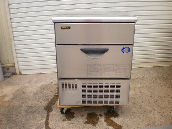 □サンヨー 製氷機 SIM-S48 50キロ│厨房家